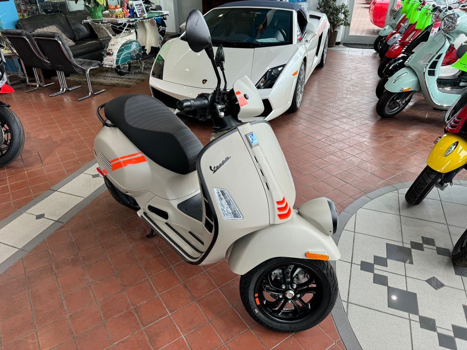 2024 VESPA GTV 300