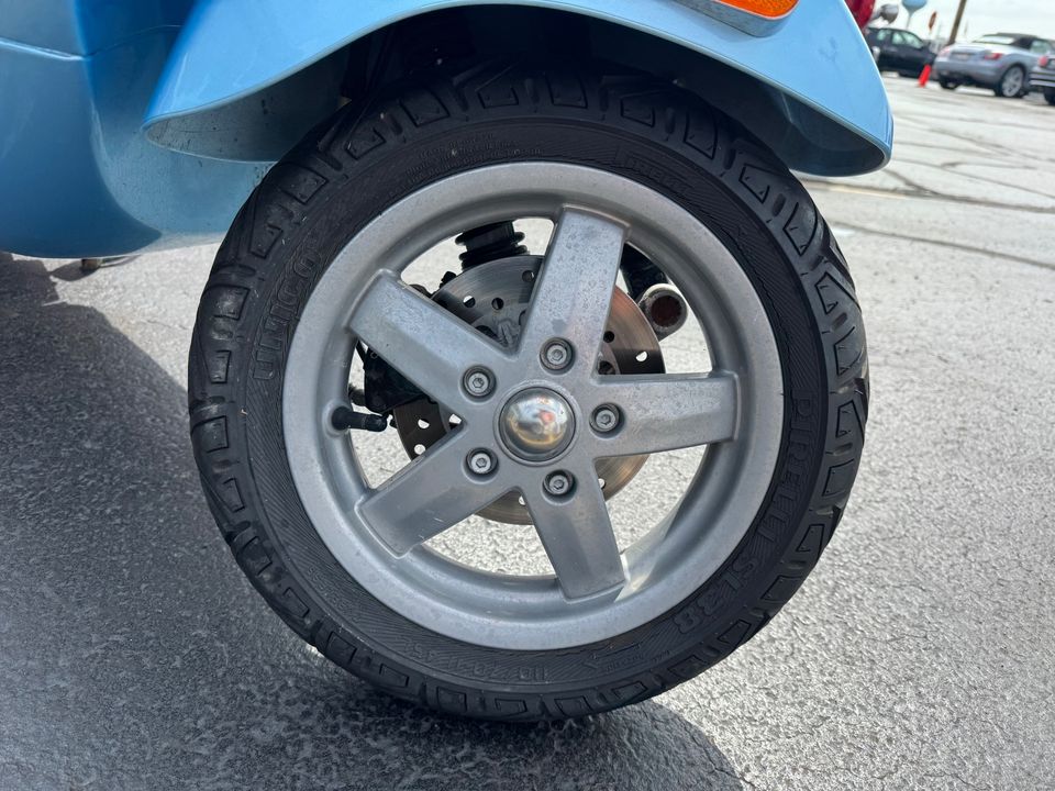 2006 VESPA LX 150