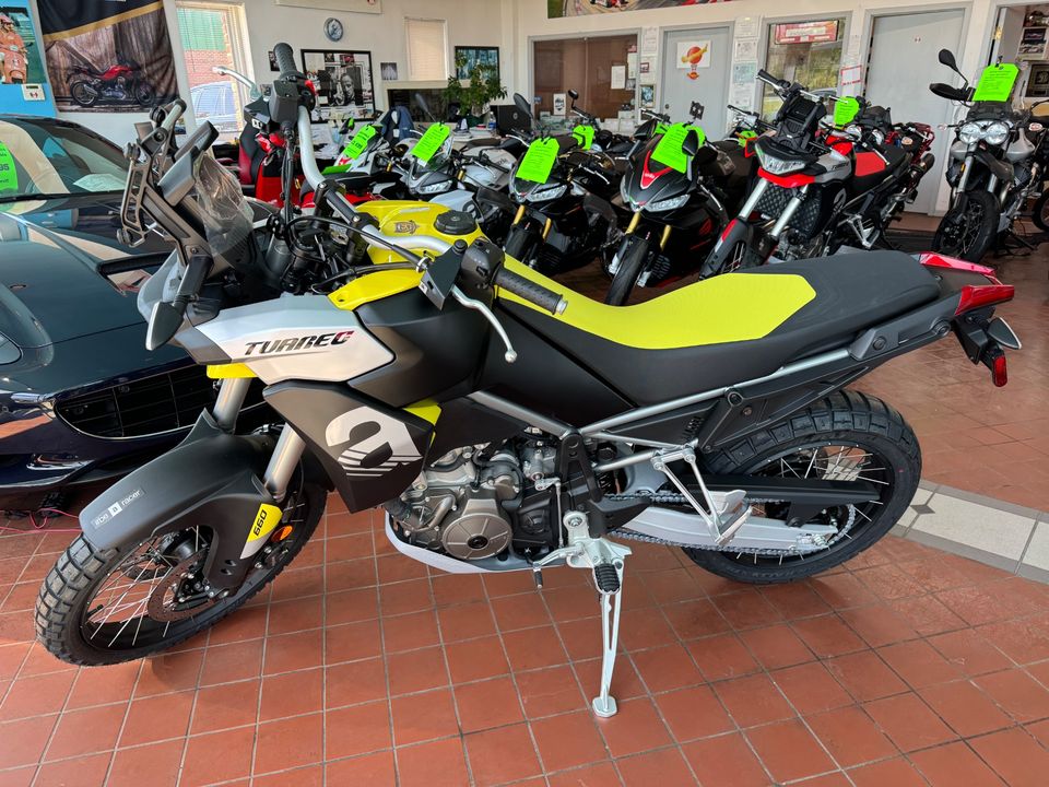 2023 APRILIA TUAREG 660