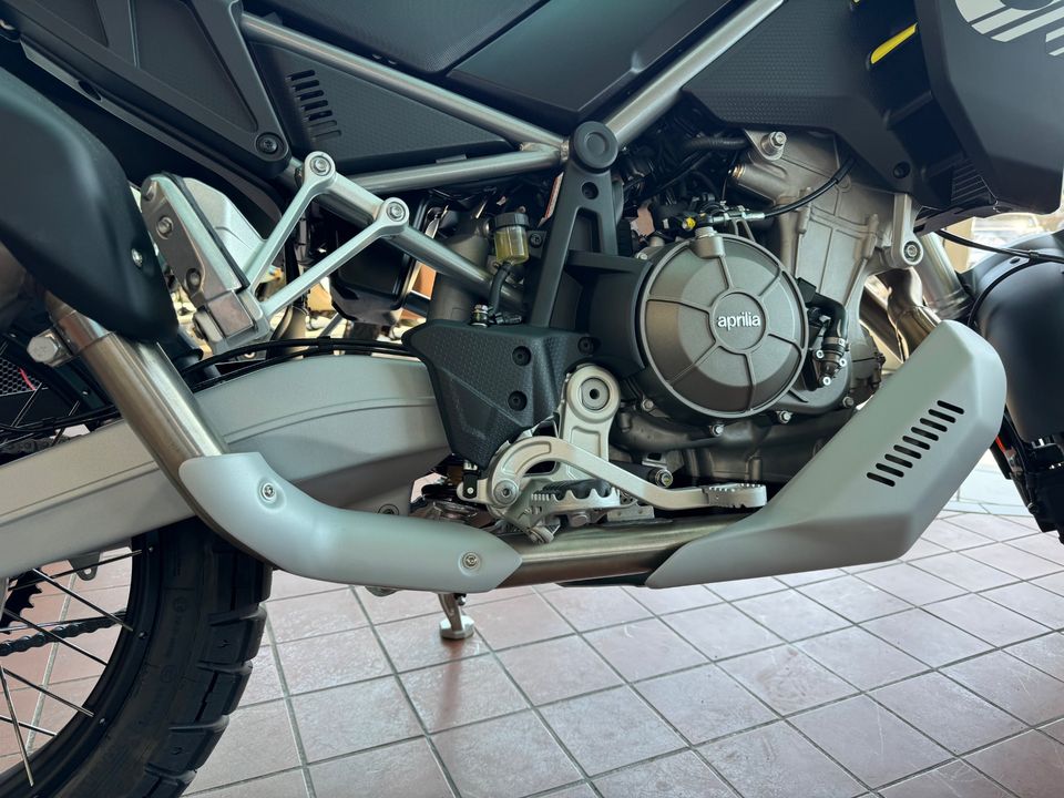 2023 APRILIA TUAREG 660