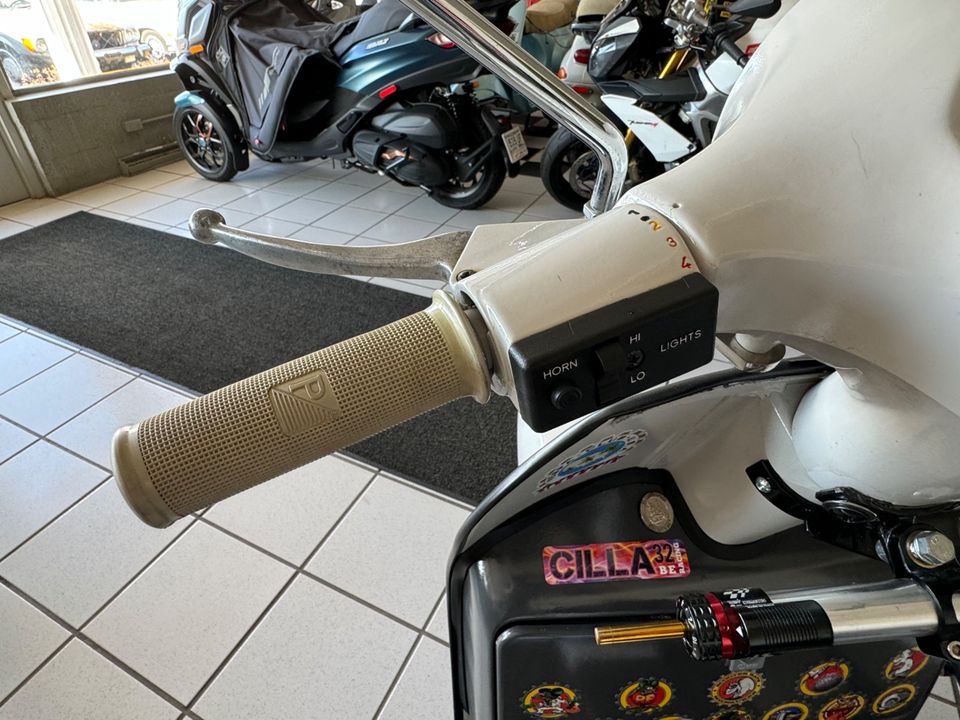 1980 VESPA PX125 Modified to P-177