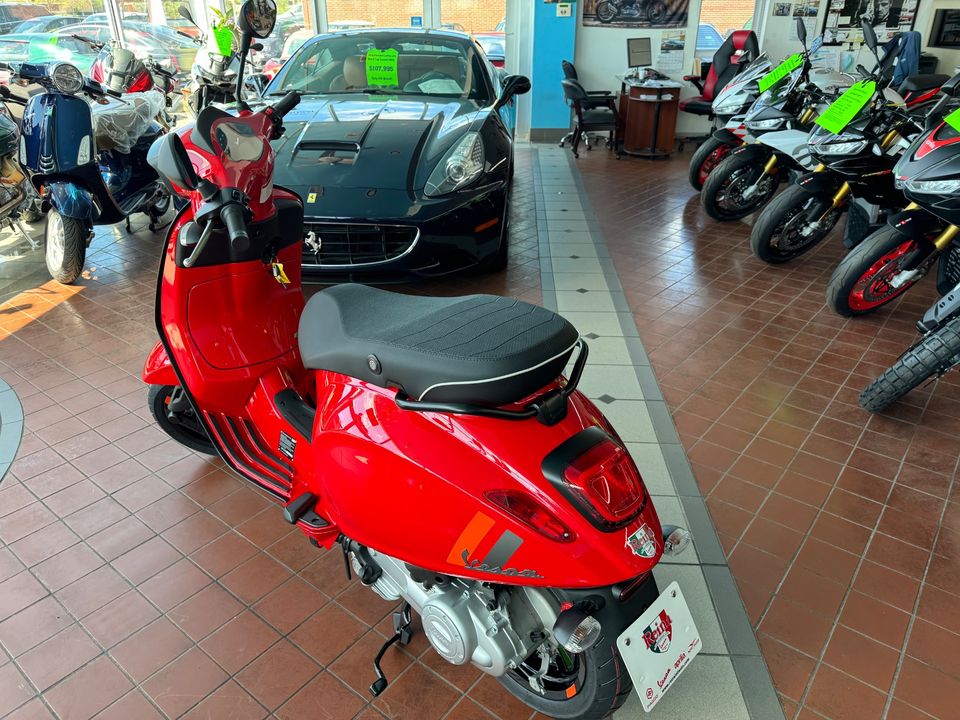 2024 Vespa Sprint 50 S