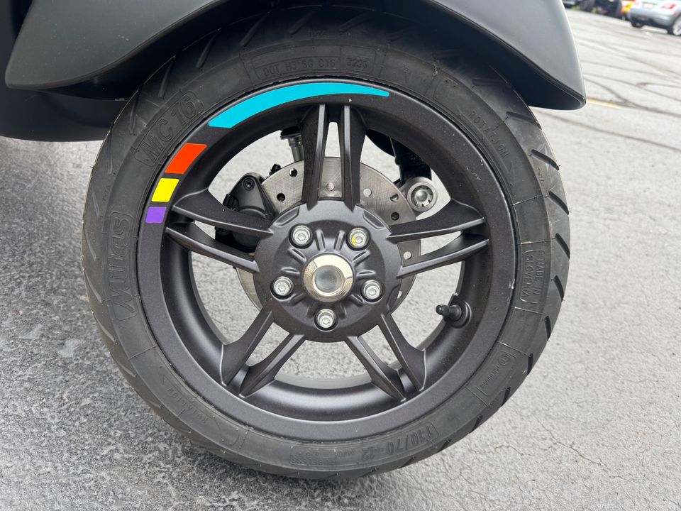 2024 VESPA Primavera 50