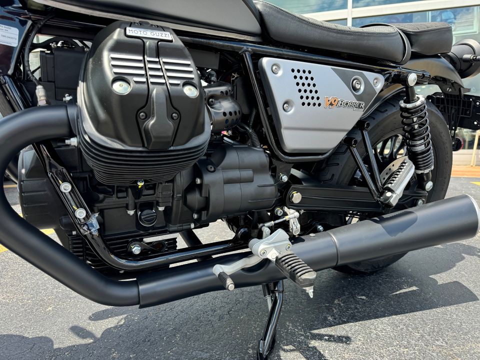 2024 MOTO GUZZI V9 Bobber