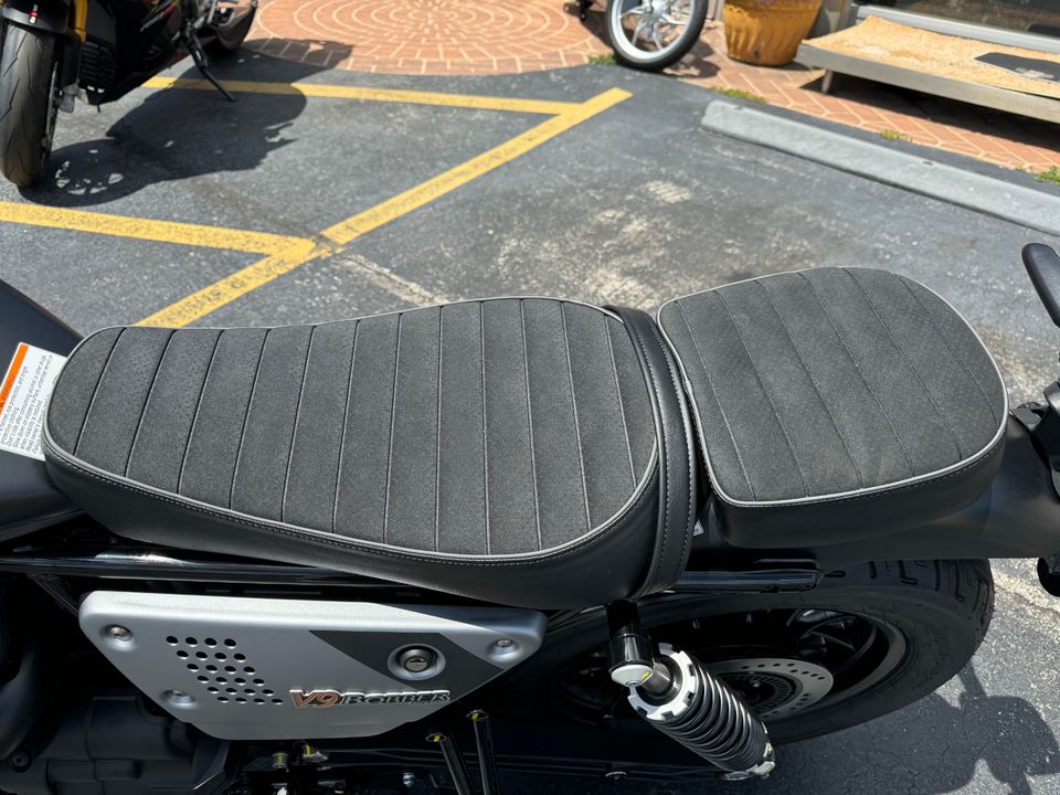 2024 MOTO GUZZI V9 Bobber