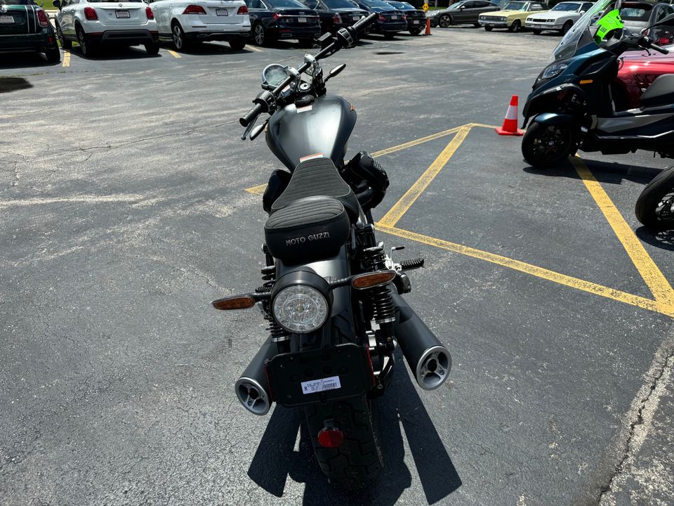 2024 MOTO GUZZI V9 Bobber