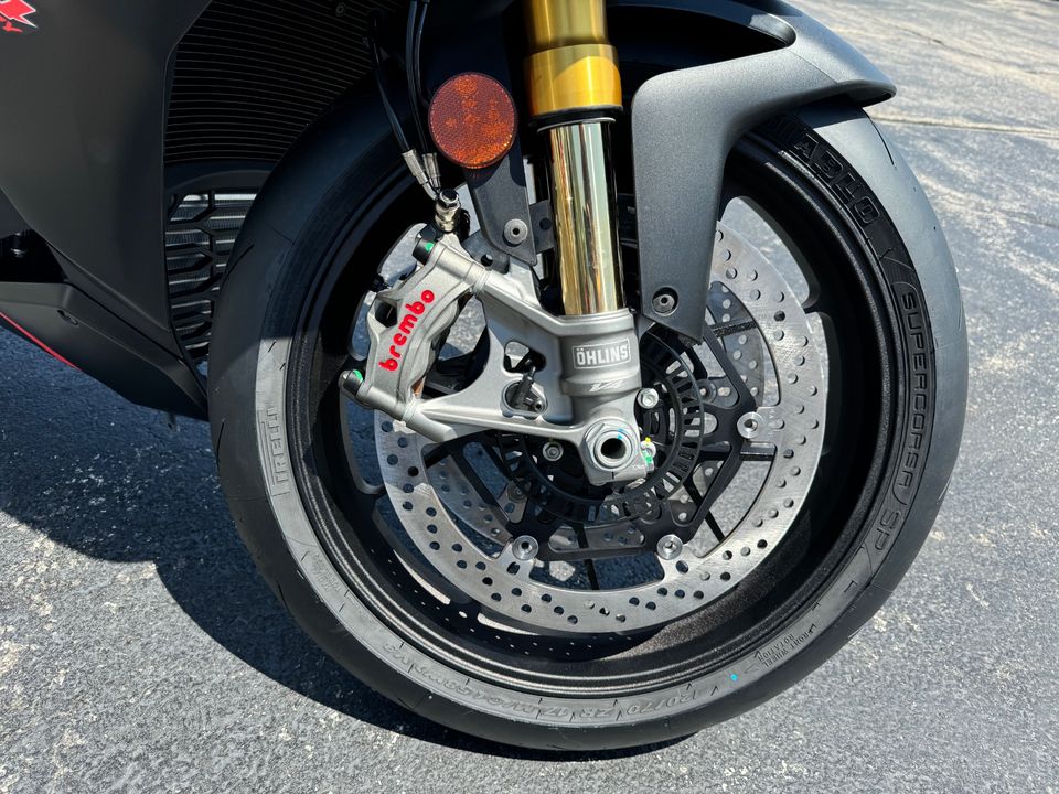 2024 APRILIA RSV4