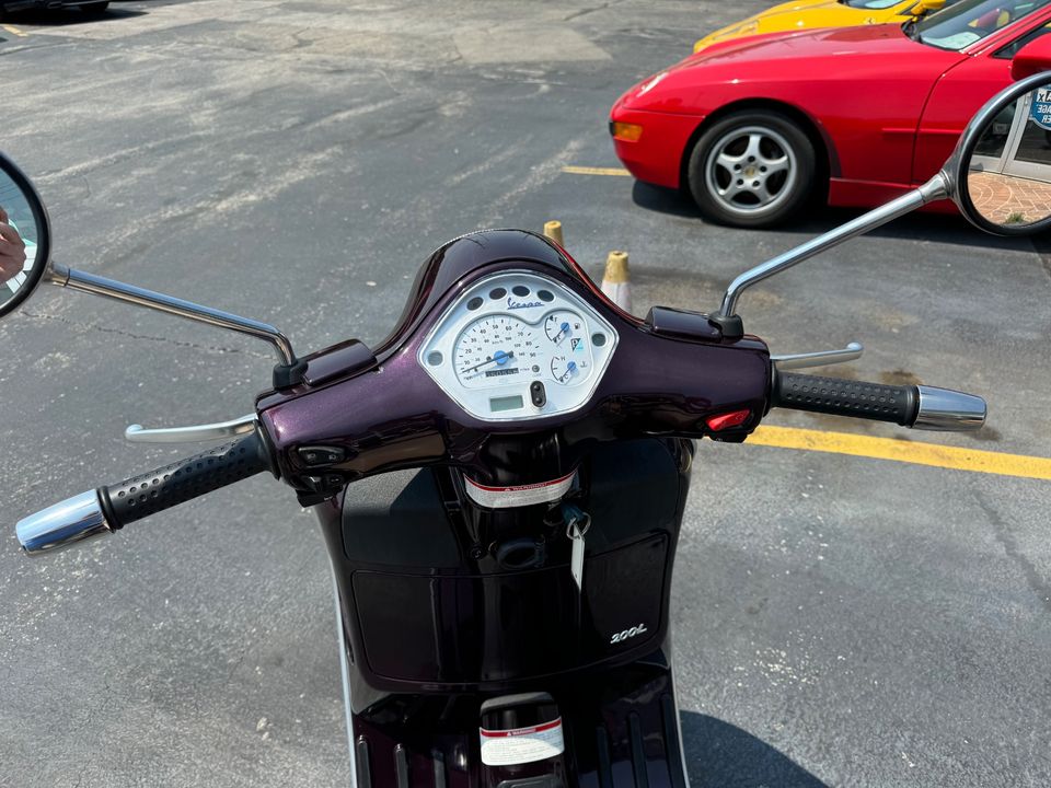 2007 VESPA GT 200