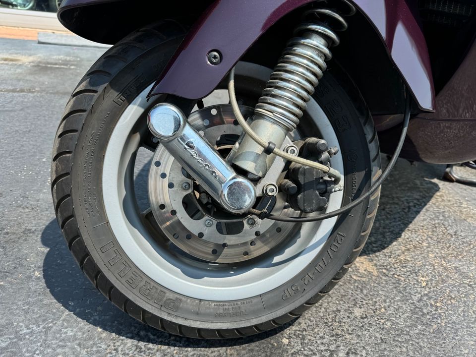2007 VESPA GT 200