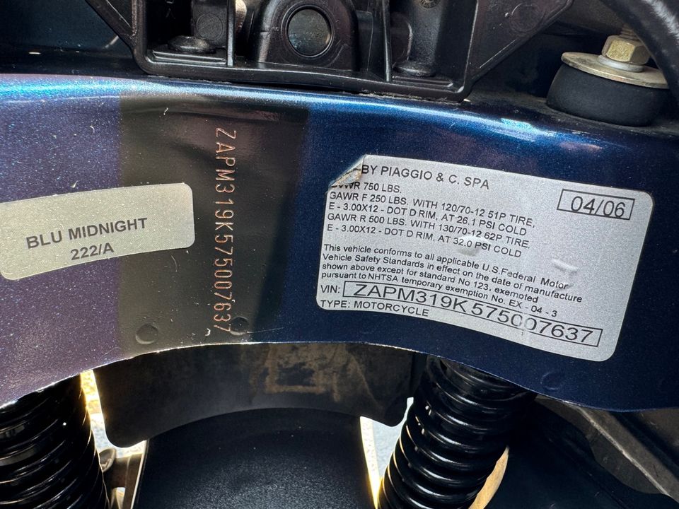 2007 VESPA GT 200