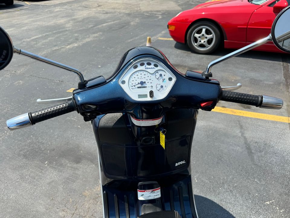 2007 VESPA GT 200