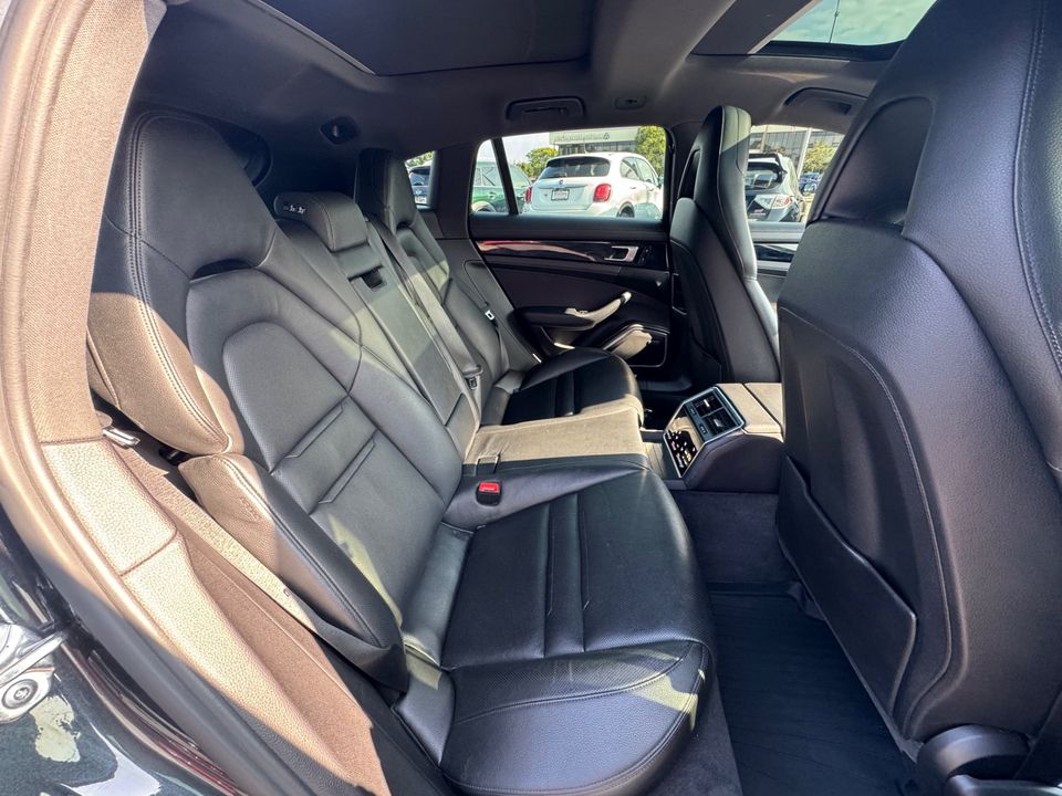 2018 Porsche Panamera