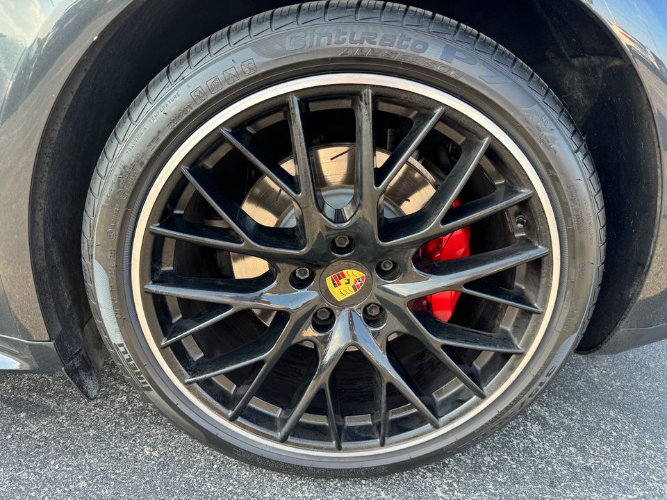 2018 Porsche Panamera