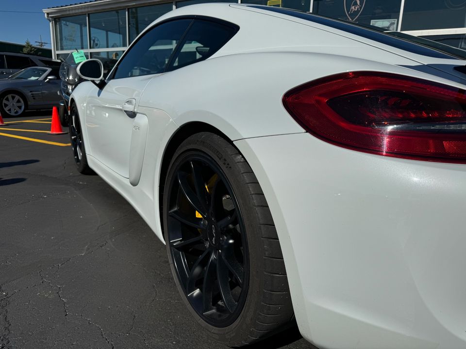 2016 Porsche Cayman