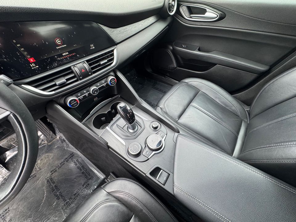 2017 Alfa Romeo Giulia AWD