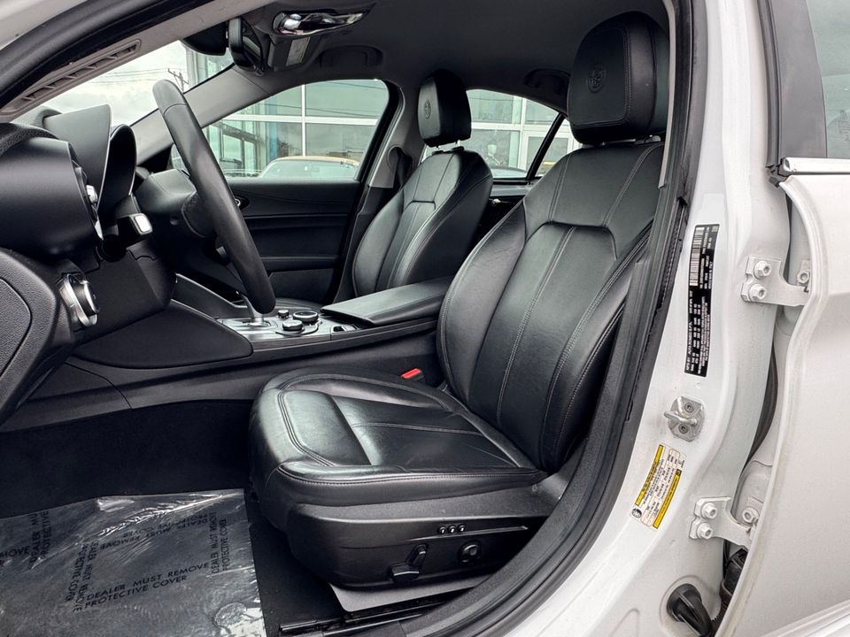 2017 Alfa Romeo Giulia AWD