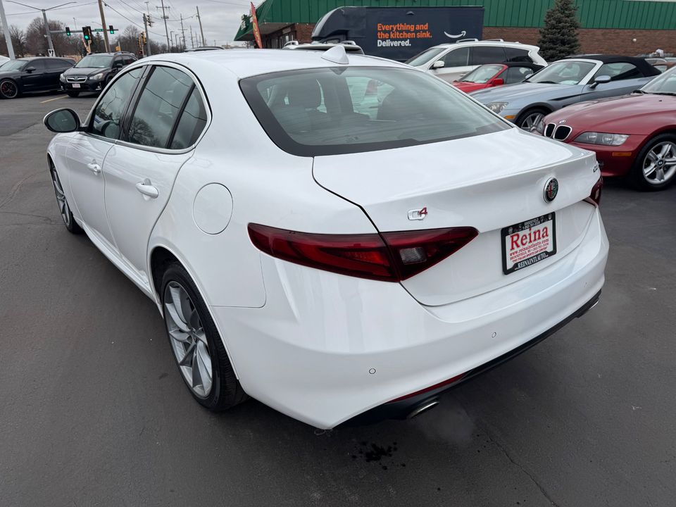 2017 Alfa Romeo Giulia AWD