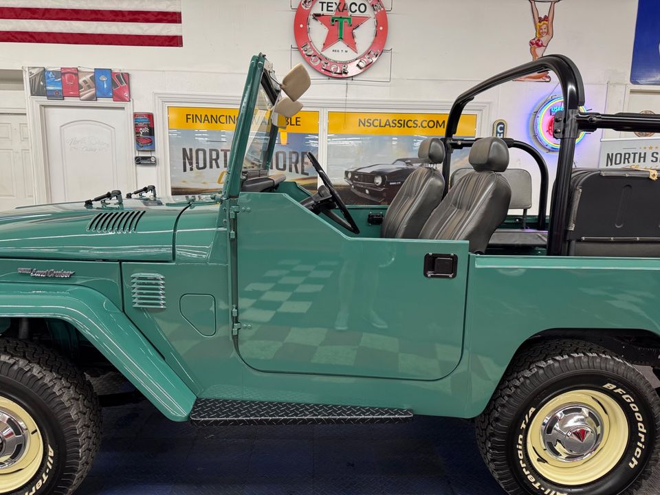 1976 Toyota FJ40