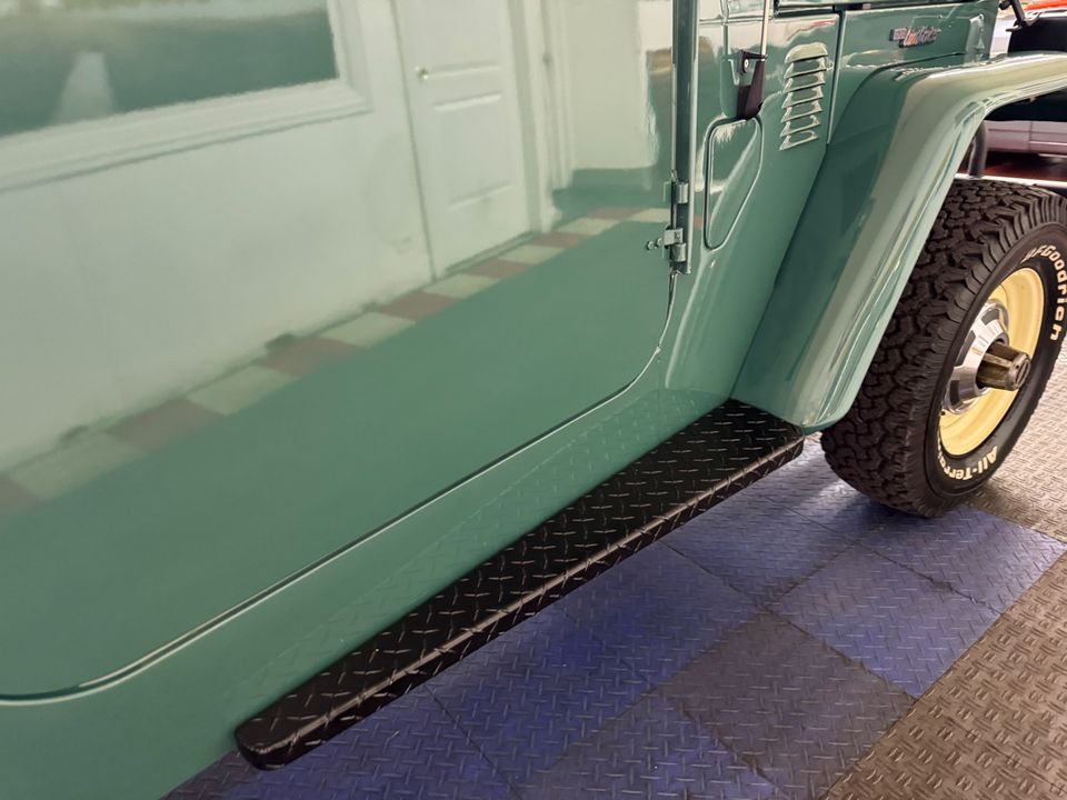 1976 Toyota FJ40