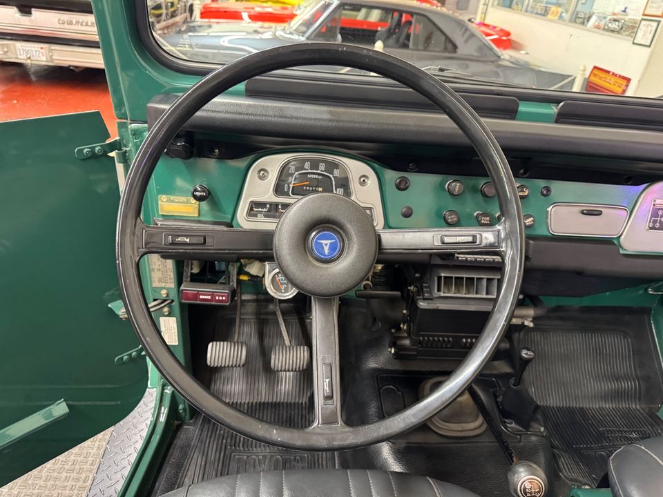 1976 Toyota FJ40
