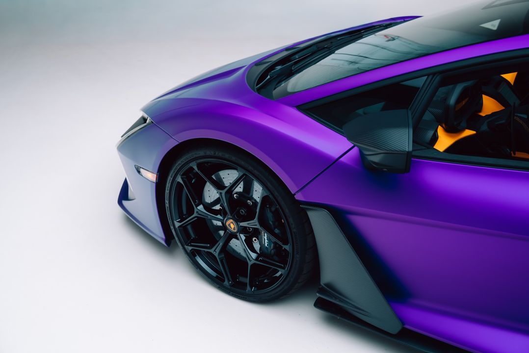 2024 Lamborghini Revuelto