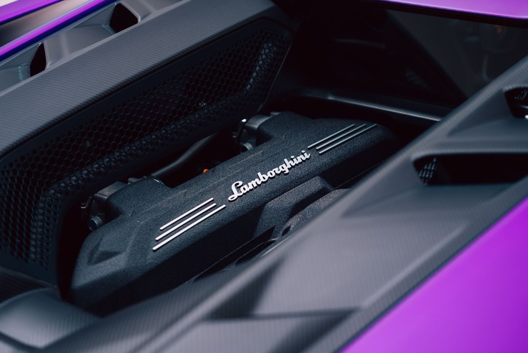2024 Lamborghini Revuelto