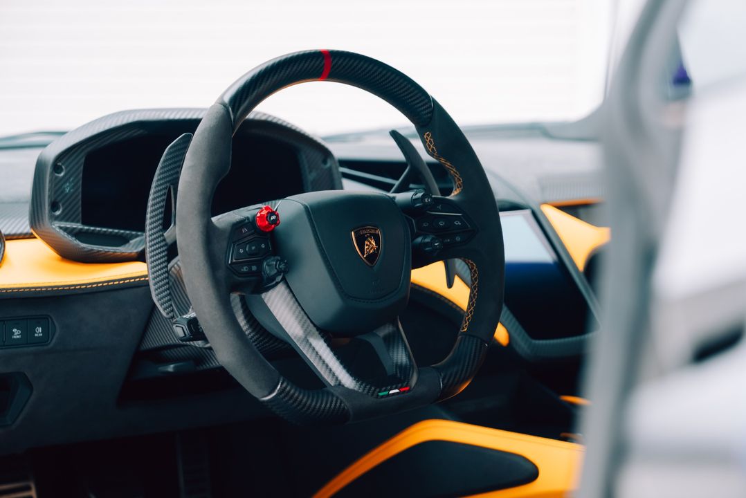 2024 Lamborghini Revuelto