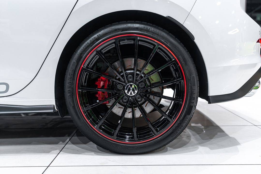 2023 Volkswagen Golf GTI