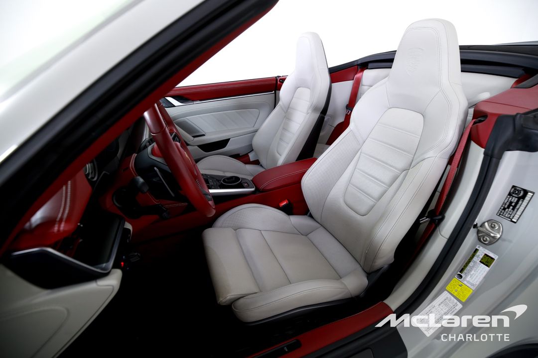 2022 Porsche 911
