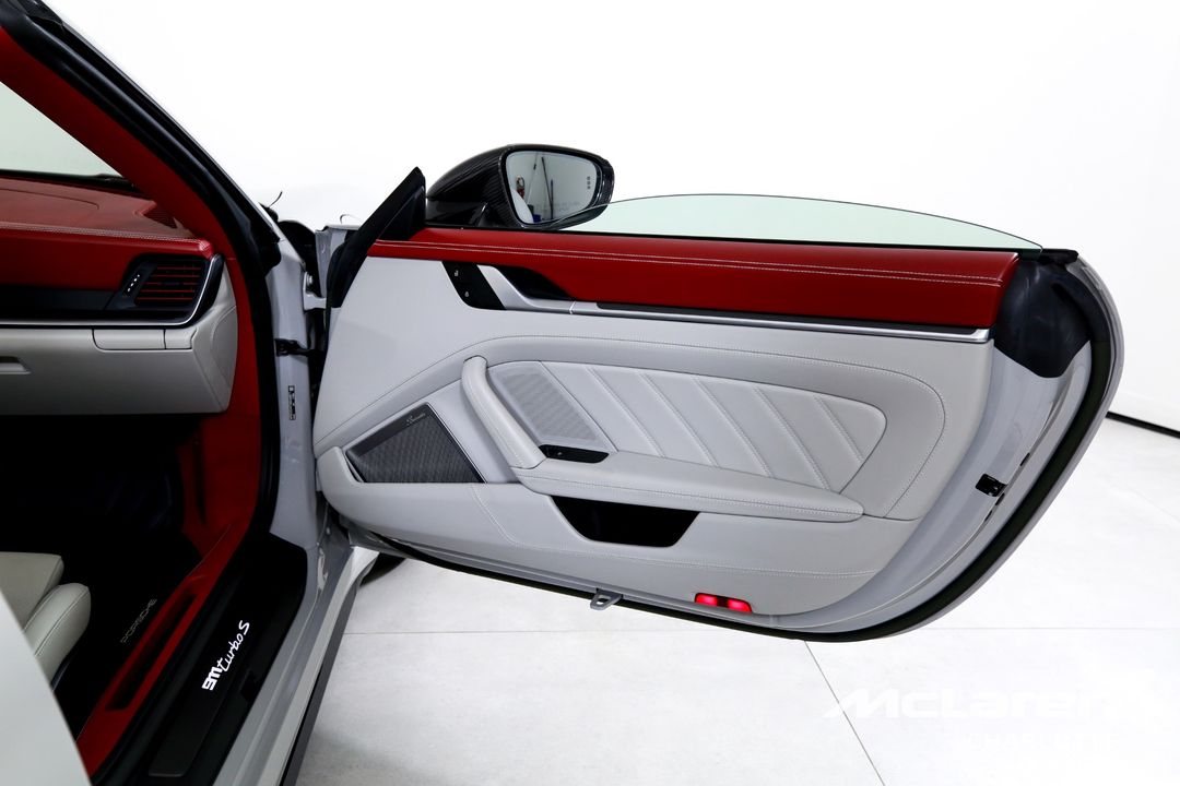 2022 Porsche 911