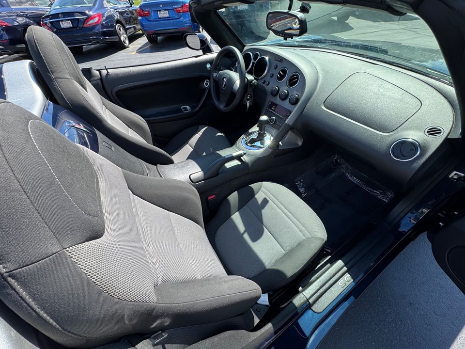 2008 Pontiac Solstice Convertible