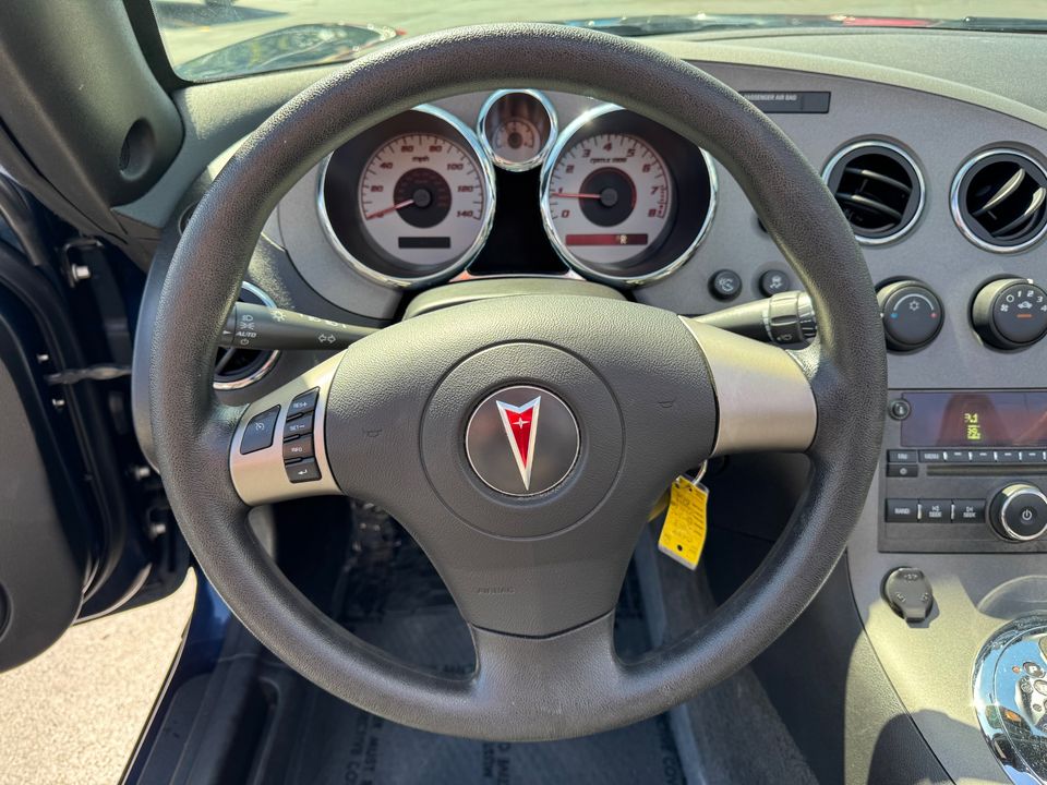 2008 Pontiac Solstice Convertible