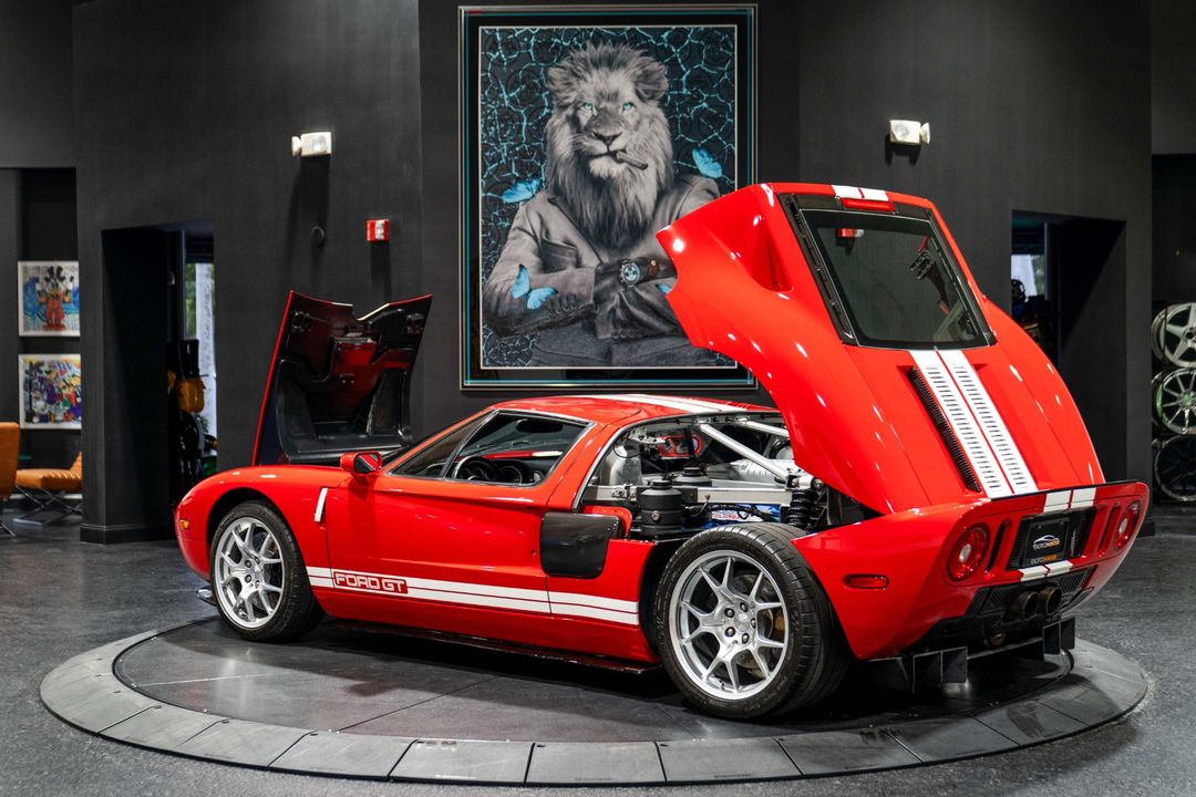 2005 Ford GT