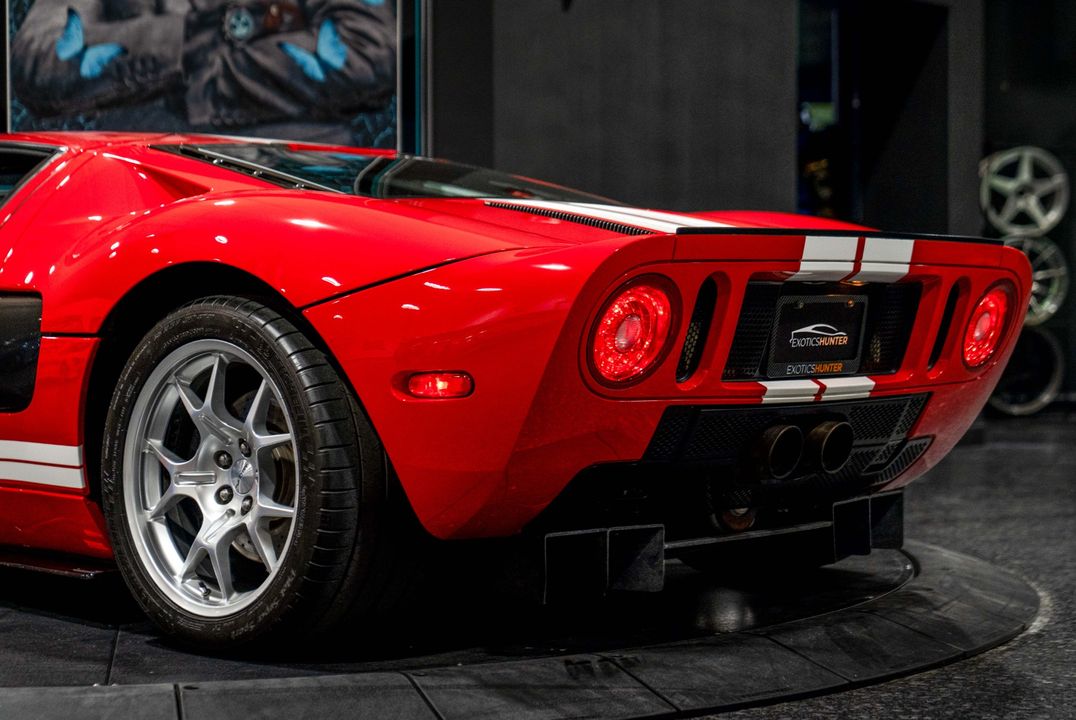 2005 Ford GT