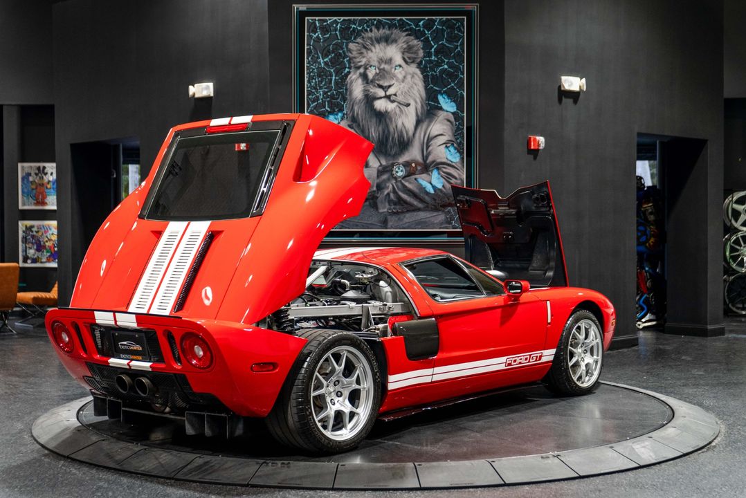 2005 Ford GT