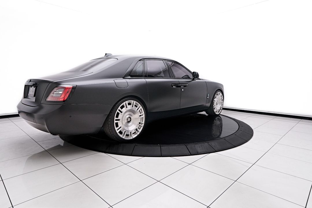 2024 Rolls-Royce Ghost