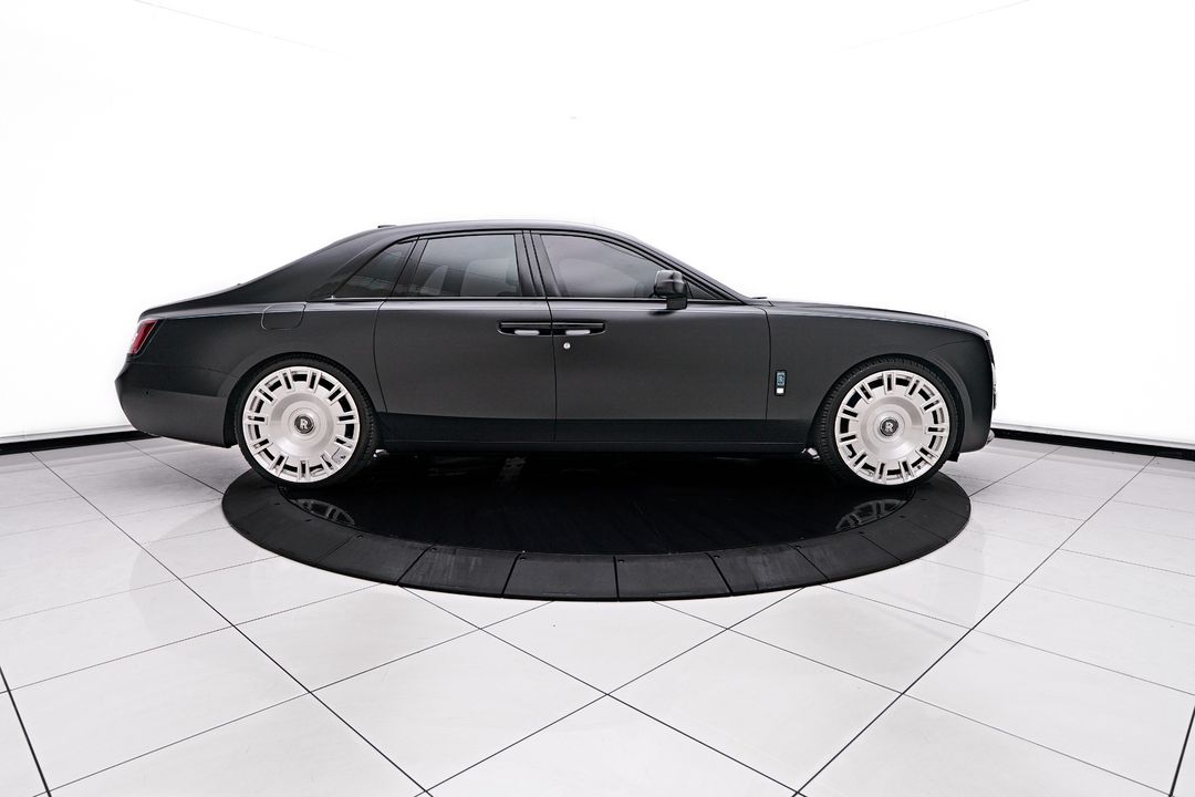 2024 Rolls-Royce Ghost