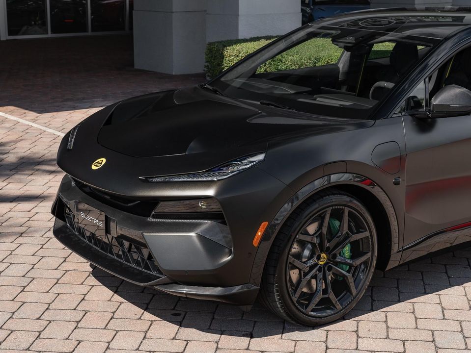 2025 Lotus Eletre