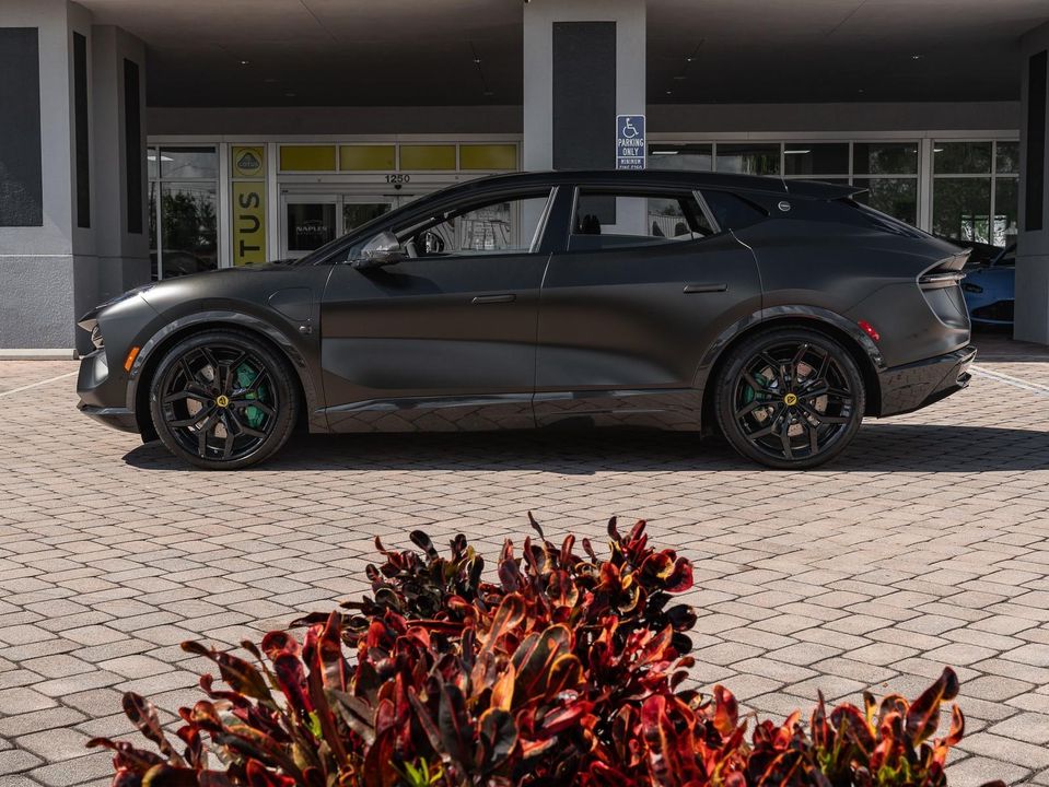 2025 Lotus Eletre