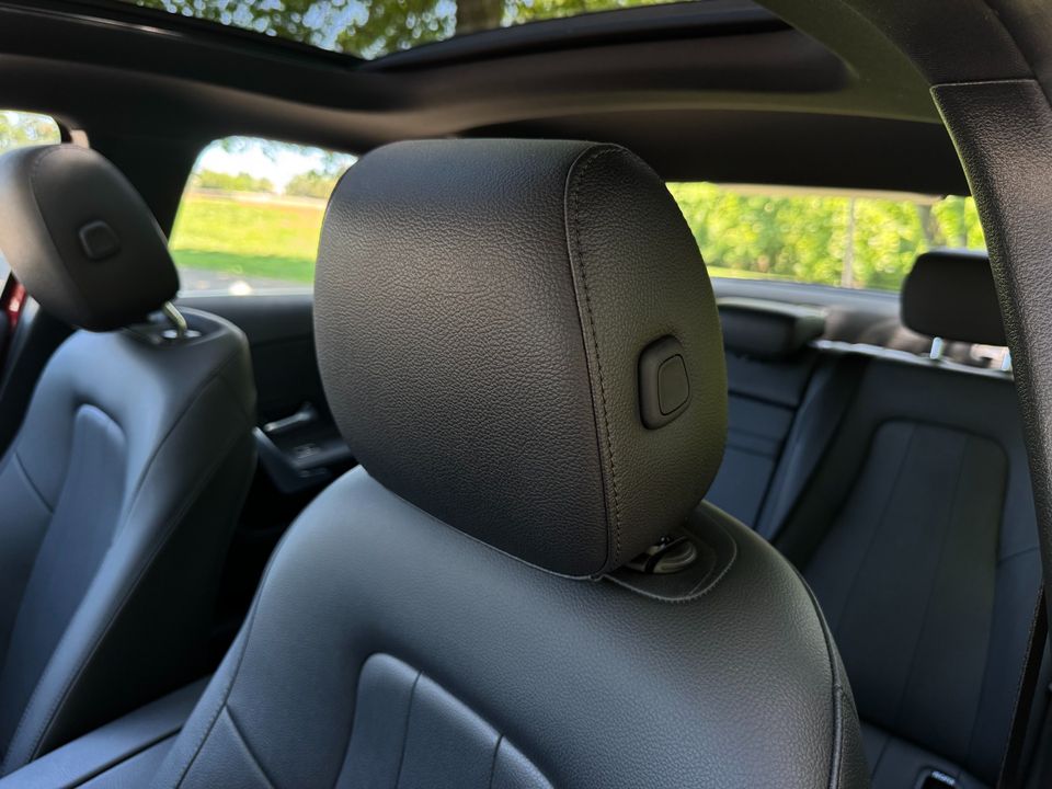 2021 Mercedes-Benz A 220