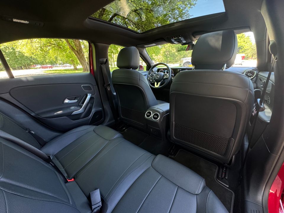 2021 Mercedes-Benz A 220