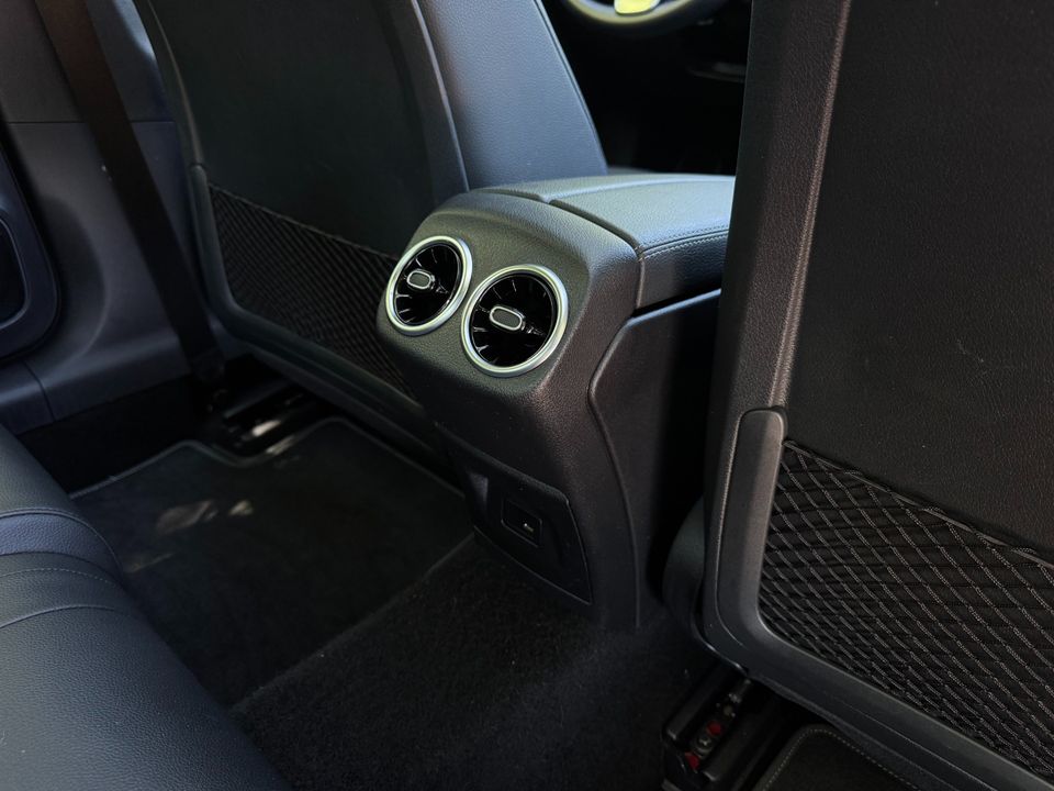 2021 Mercedes-Benz A 220