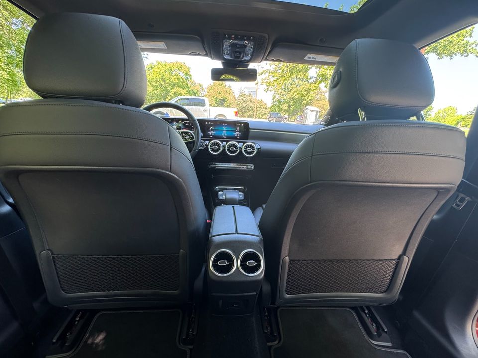 2021 Mercedes-Benz A 220