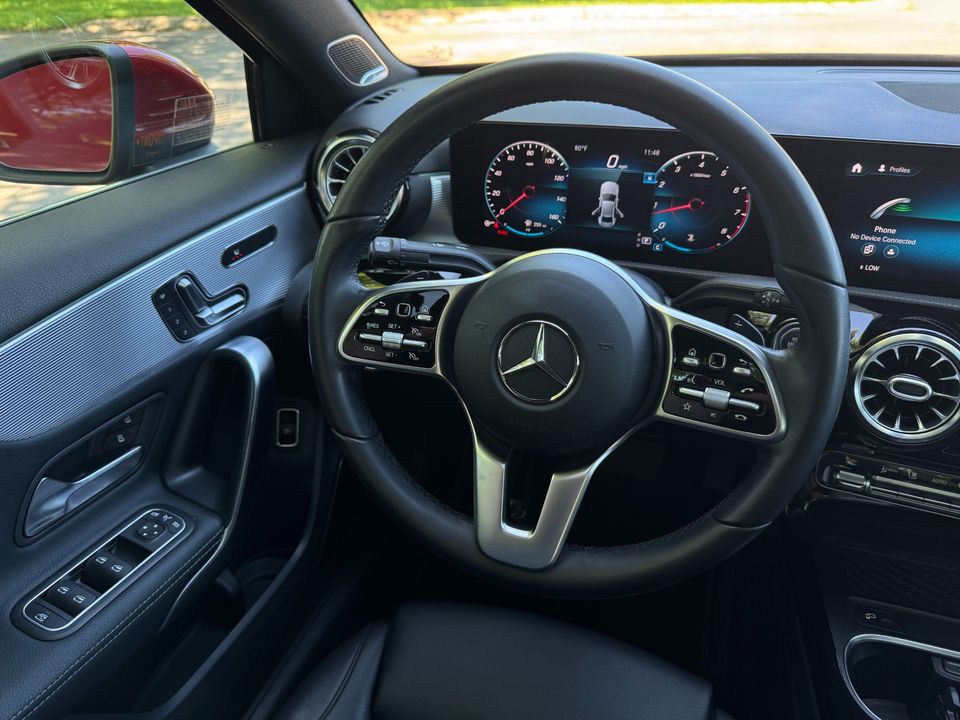 2021 Mercedes-Benz A 220