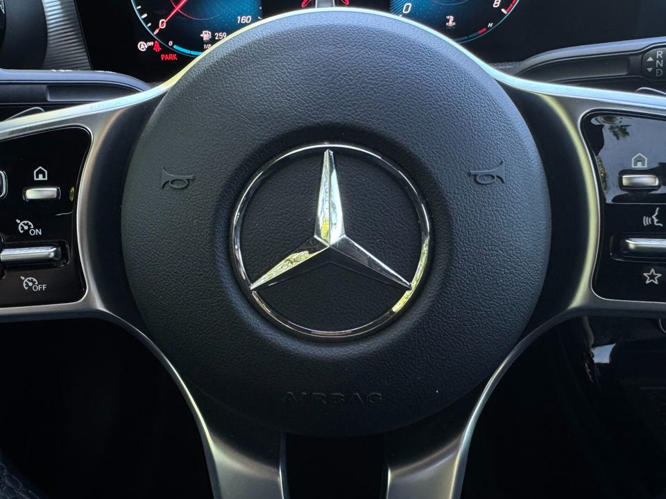 2021 Mercedes-Benz A 220