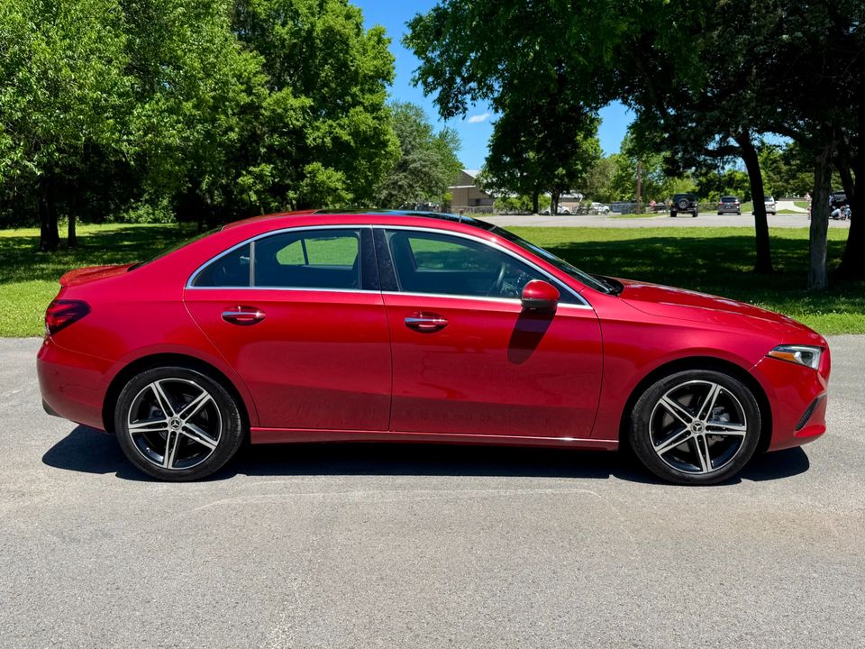 2021 Mercedes-Benz A 220
