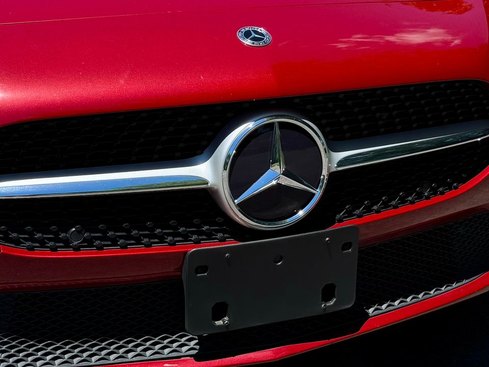 2021 Mercedes-Benz A 220