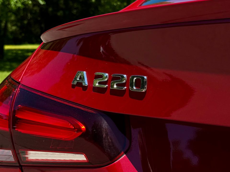 2021 Mercedes-Benz A 220