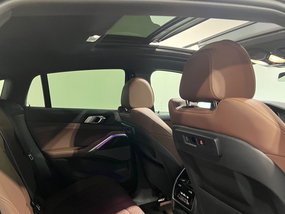 2021 BMW X6 40i xDrive AWD