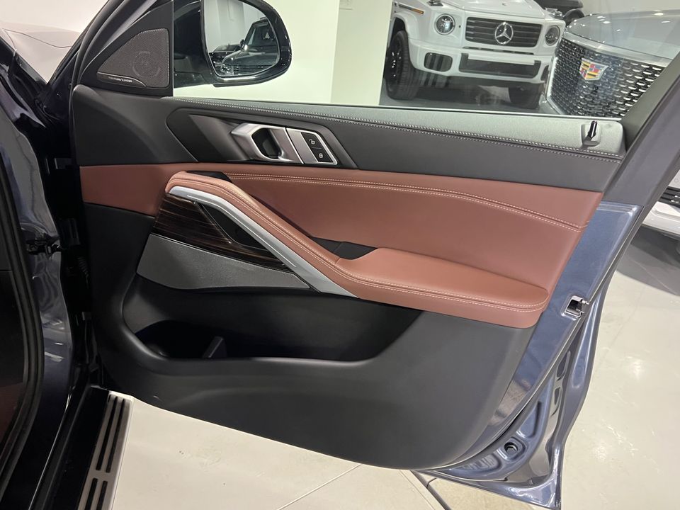 2021 BMW X6 40i xDrive AWD